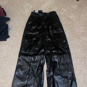 Women leather cargo pants!